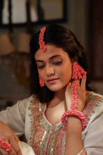 Nayab - Maang Tikka, Earrings & Haath Phool