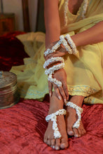 Afreen - Maang Tikka, Earrings, Passa, Necklace, Haath Phool & Anklets