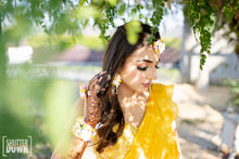 Load image into Gallery viewer, Basic Set - Maang Tikka, Five drop Earring &amp; Haath Phool (MT, 5DE, SHP)

