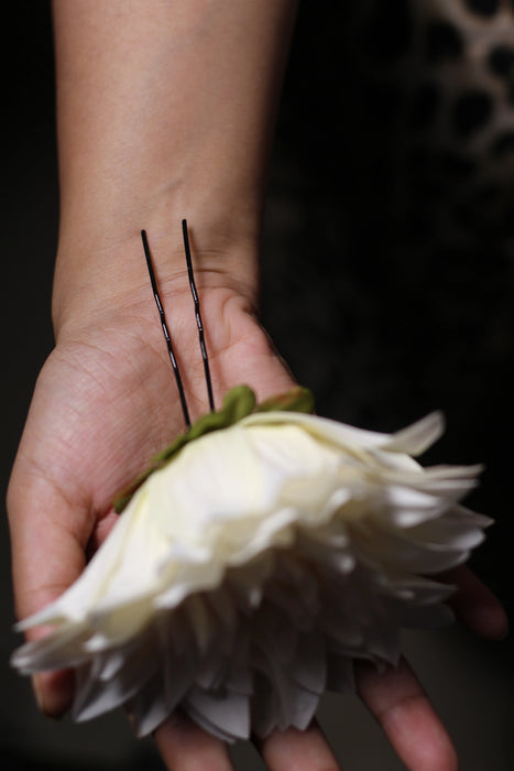 The Gul-Bagh Assorted Floral Pins