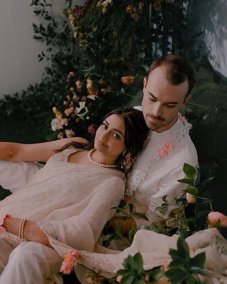 Handcrafted premium silk flower Garland