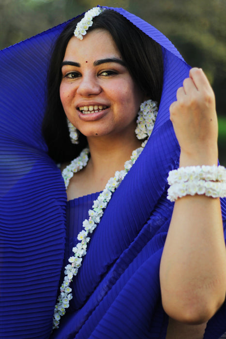 Gulmohar - Maang Tikka, Earrings, Necklace & Bangles