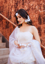 Load image into Gallery viewer, Mouni Roy - Maang Tikka, Jhumki with Floral Kaanchain &amp; Haath Phool (4FRMT, JFK, 1RHP)
