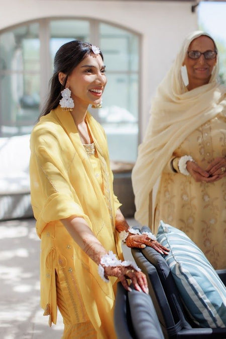 Original single flower silk maang tikka by Leesha Arora for Prune India.