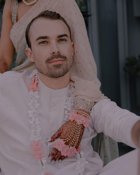 Groom Garland