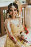 Real bride inspiration featuring weightless sustainable paper floral Jhumkas earrings.