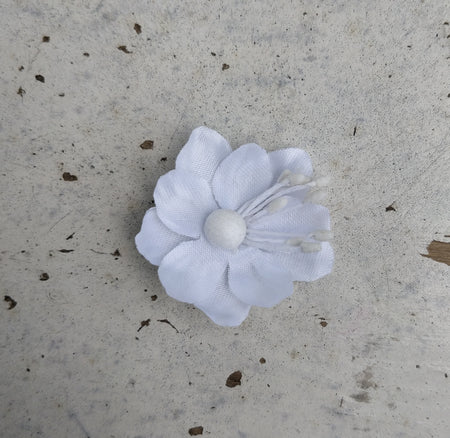Five-flower round silk anklets for the modern destination bride.
