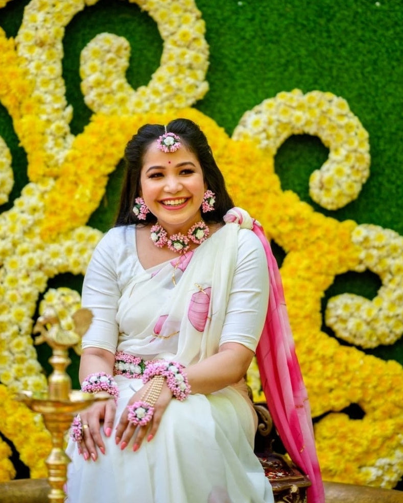 Set of Five - Maang Tikka, Earring, Choker, Haath phool and Kamar Bandh
