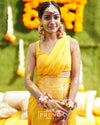Bride in Basic Set - Maang Tikka, Jhumkie & Haath Phool