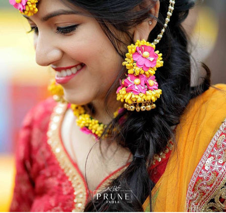 Luxury Haldi Mehndi accessories - Maang Tikka, Jhumkie, Choker & Haath Phool