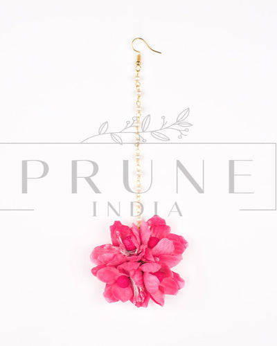 Hot Pink Four Flower Round Maang Tikka