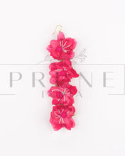 Load image into Gallery viewer, Hot Pink Four Flower Straight Maang Tikka
