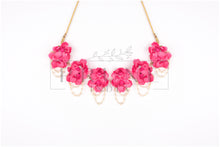 Load image into Gallery viewer, Hot Pink Six Flower Choker
