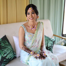 Load image into Gallery viewer, Set of Four - Maang Tikka, Earring with Drop, Three Flower Choker &amp; Light Haath Phool
