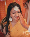 Bride in Set of Four - Four Flower Round Maang Tikka , Jhumkas , Haath Phool & Kaleere