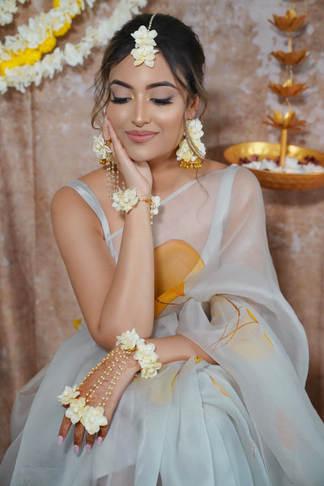 Prune India - Maang Tikka, Standard Jhumkas & Standard Haath Phool
