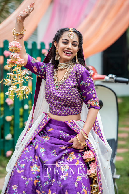PIFK 0051 F+T Royal Tiered Floral Bridal Kaleere with 2kg weight for luxury wedding entry by Prune India.